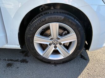 VW Golf SPORTSVAN 1.2 TSI 81 kW - 16