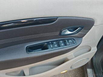 Grand Scenic, 2.0dCi, 110kW, 12/2009, 182 000 km, původ ČR - 16