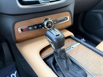 Volvo XC90 D4 / Inscription / 2018 / ČR - 16