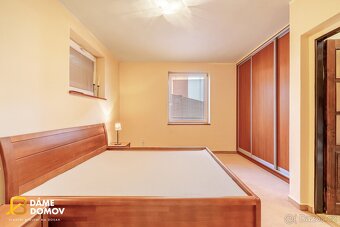 Prodej prostorného rodinného domu 6+kk, 315 m² - Nad Vývozem - 16