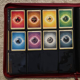 Pokemon Master Set Brilliant Stars - 16