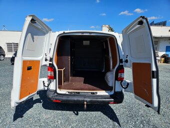 VW TRANSPORTER 2.0 TDI 84KW L1H1 2011 DPH - 16