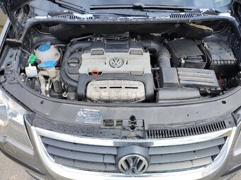 Volkswagen Touran Cross 1,4TSI - 16
