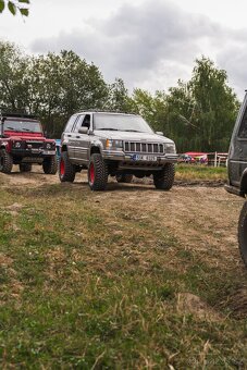 JEEP GRAND CHEROKEE ZG 5.9 - 16