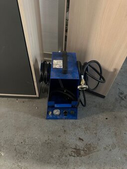 Přenechám pronájem autoservisu 600m2 - 16