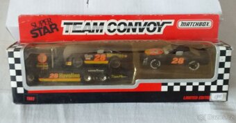 matchbox team convoy - 16