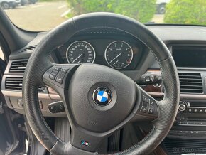 BMW X5 4.8 V8 - 16