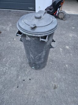 Garazovy prodej - 16