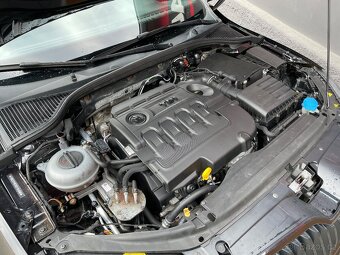 Škoda Octavia III RS 2.0 TDI 4x4 DSG 135 kw - 16
