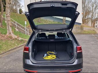 VW Passat GTE, 1.4 TSI 160kw DSG, 1.Majitel - 16