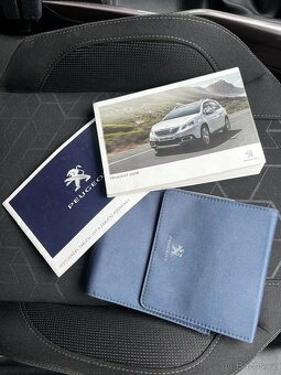 Peugeot 2008 1.2i 60KW r.v 2016 nové v ČR - 16