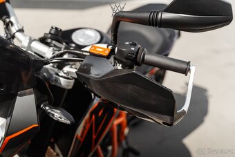 KTM 690 Duke - 16