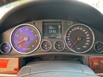 Volkswagen Touareg 3.6 FSI V6 206 kW – Automat – 4x4 – 2006 - 16