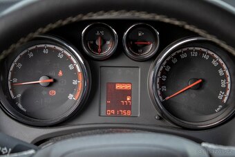 Opel Meriva 1.4 turbo Drive MT/6 - 16