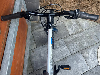 Dětské kolo Ghost 20" - 16