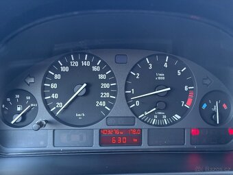 BMW E39 523i - 16