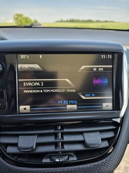 Prodám Peugeot 2008 Alure 1,6 HDi - 16