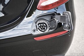 Mercedes-benz e300de hibrid, AMG, 2020rok, w213 - 16