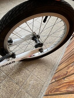 Koloběžka Wilcox TRIPER - 16