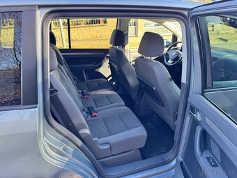Volkswagen Touran 1.9 TDI 77kW Highline - 16
