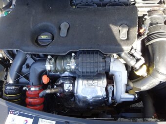 Peugeot 208 1,6HDi - 16