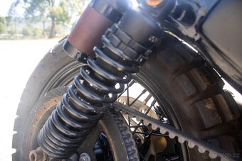 Harley Davidson XL / Sportster /AJ NA SPLATKY/ - 16