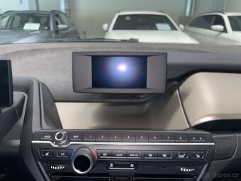 BMW i3s DPH odpočet r.v.2021 - 16