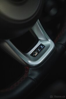 VW Golf 7,5 GTi DSG FullLED Stav nového vozu - 16