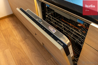 Pronájem bytu 2+kk, Nákladní, Opava - 16