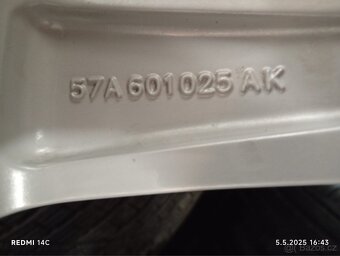 ŠKODA KAROQ, kola 18", nová letní - 16
