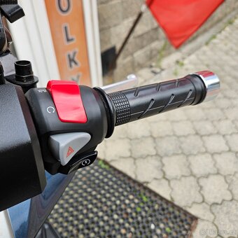 Honda Forza 300 ABS, 1. majitel, ČR, 1x kufr Honda,Cebia - 16