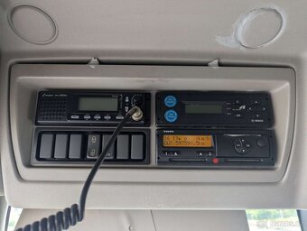 Volvo FL 240 Euro 6 4x2 valník s plachtou - 16