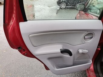 Citroën C3 1.4i 54kw Automat Klima - 16