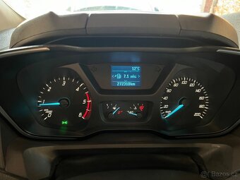Ford Tourneo Custom TITANIUM - 16