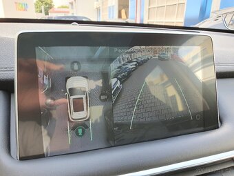 MG EHS PHEV Luxury 1.5 190kW AUT. 45tkm - záruka Autodraft - - 16