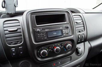 Renault Trafic Kombi Van Energy dCi 145 L2 - 16