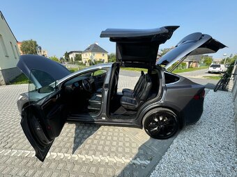 Tesla model X Long Range - 16