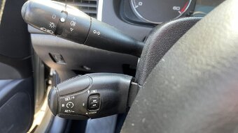 Peugeot 307, 1.6 HDi // TAŽNÉ // RV 11/2005 - 16