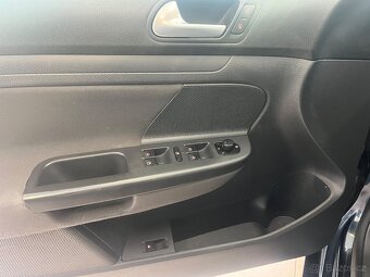 Volkswagen Golf  V 1,9 Tdi 77kw - 16