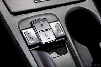 Hyundai Kona Electric100 - 16