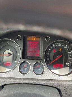Passat B6 - na opravu / na díly - 16