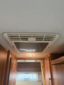 Obytný vůz Roller Team Granduca Garage - 16