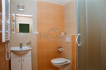 Prodej zdravotnického zařízení - sanatoria, Kolín. - 16