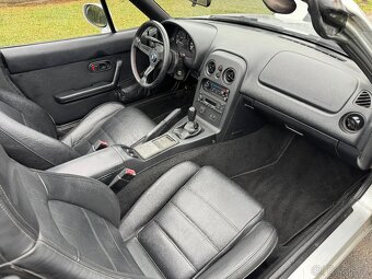 Mazda MX-5 NA Miata 1,8 96kW - 16