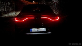 HYBRID R2022 Renault Arkana E-Tech 130t km LED světla LineAs - 16