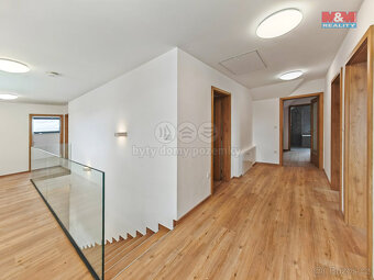 Prodej rodinného domu, 256 m², Vřesník - 16