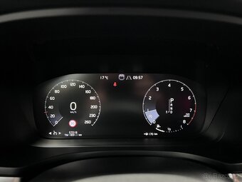Volvo V60 2.0i T4 140 kW Automat 2020 57tkm Dph - 16