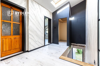 Prodej rodinného domu 181,9 m², pozemek 593 m², ulice K Plov - 16