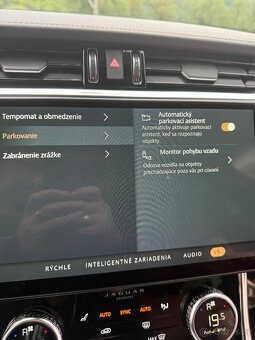 Jaguar XF Sportbrake 2,0 diesel R design - 16