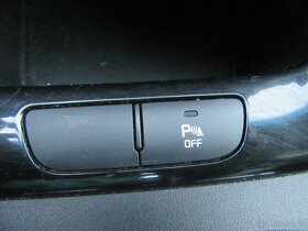 KIA CEED 1.6 crdi 94kw r.2014 nové v čr.naj.119 000km - 16